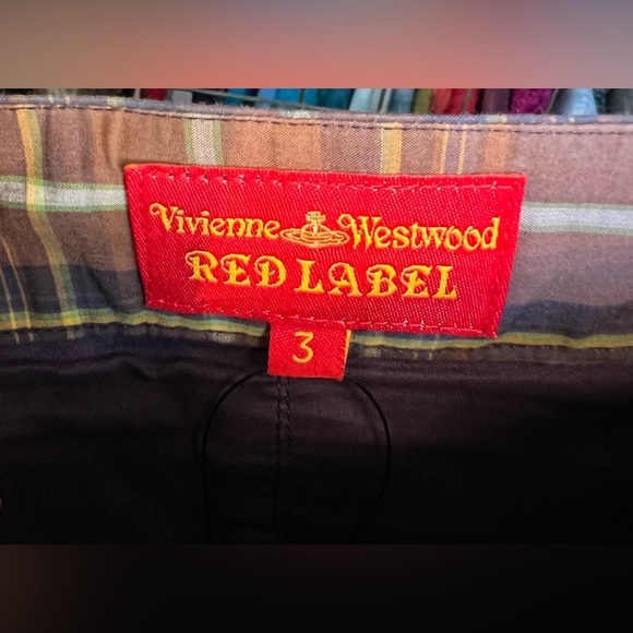 Vivienne Westwood skirt special 3D design - Picture 4 of 9